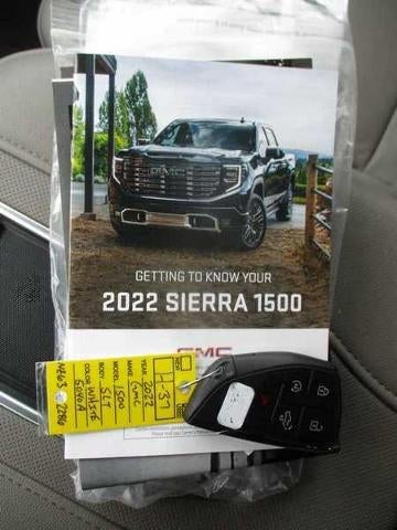 2022 GMC Sierra 1500 SLT Crew Cab 4WD