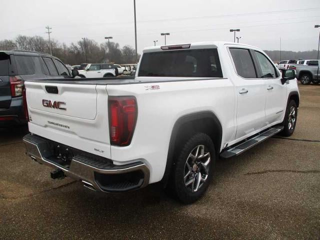 2022 GMC Sierra 1500 SLT Crew Cab 4WD