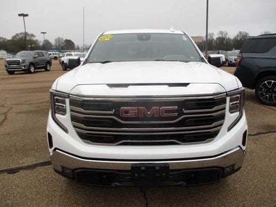 2022 GMC Sierra 1500 SLT Crew Cab 4WD