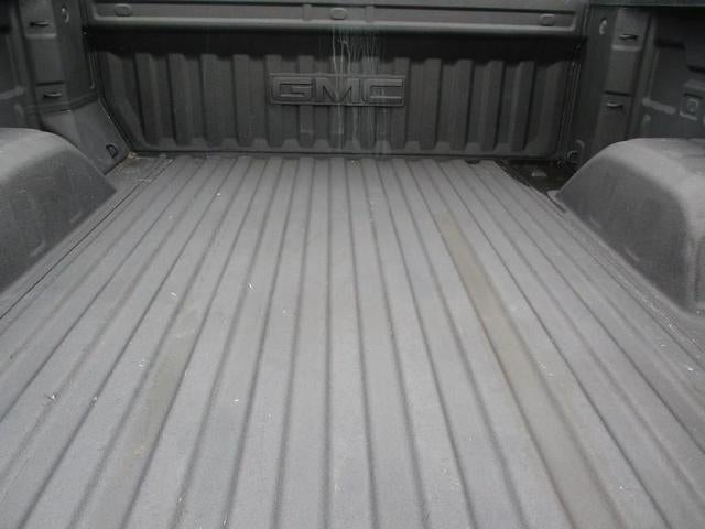 2023 GMC Sierra 1500 SLT Crew Cab 4WD