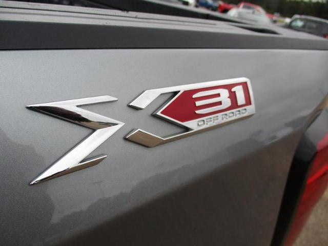 2023 GMC Sierra 1500 SLT Crew Cab 4WD