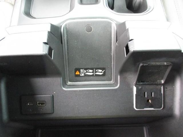 2023 GMC Sierra 1500 SLT Crew Cab 4WD