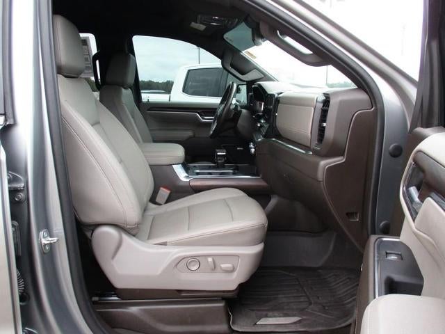 2023 GMC Sierra 1500 SLT Crew Cab 4WD