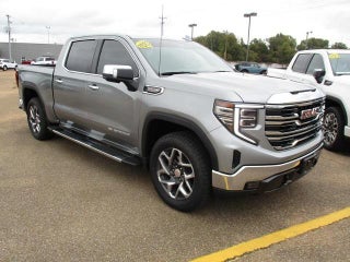 2023 GMC Sierra 1500 SLT Crew Cab 4WD