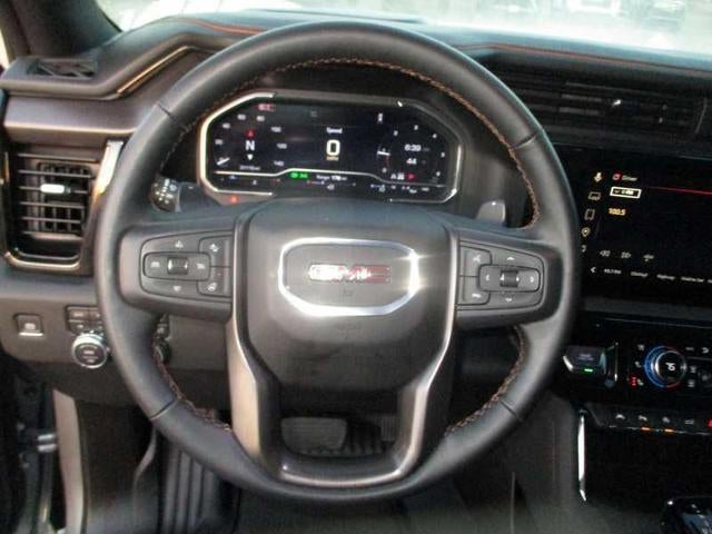2024 GMC Sierra 1500 AT4 Crew Cab 4WD