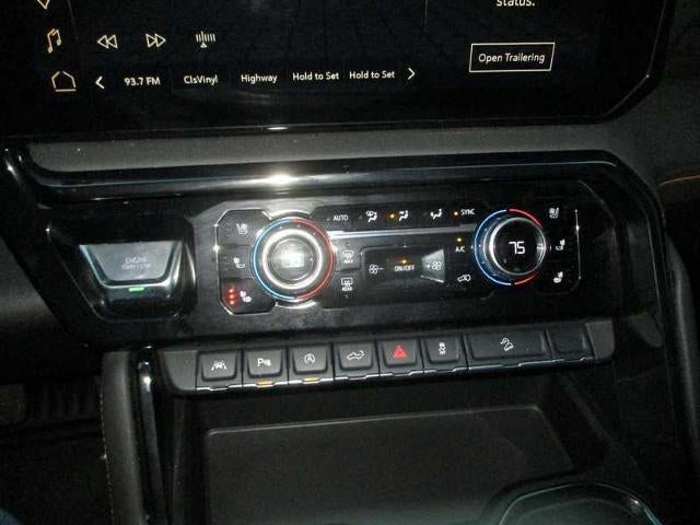 2024 GMC Sierra 1500 AT4 Crew Cab 4WD