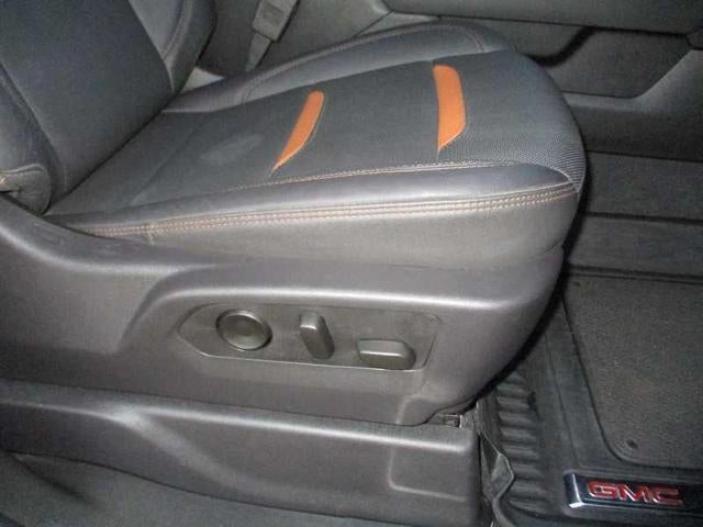 2024 GMC Sierra 1500 AT4 Crew Cab 4WD