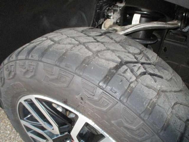 2024 GMC Sierra 1500 AT4 Crew Cab 4WD