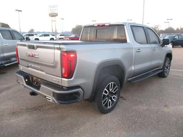 2024 GMC Sierra 1500 AT4 Crew Cab 4WD