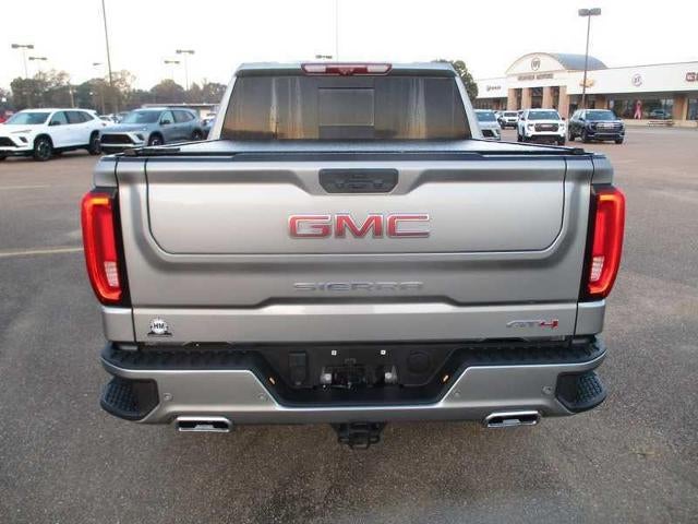 2024 GMC Sierra 1500 AT4 Crew Cab 4WD