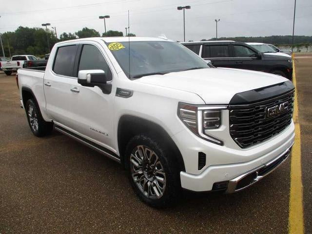 2025 GMC Sierra 1500 Denali Ultimate Crew Cab 4WD