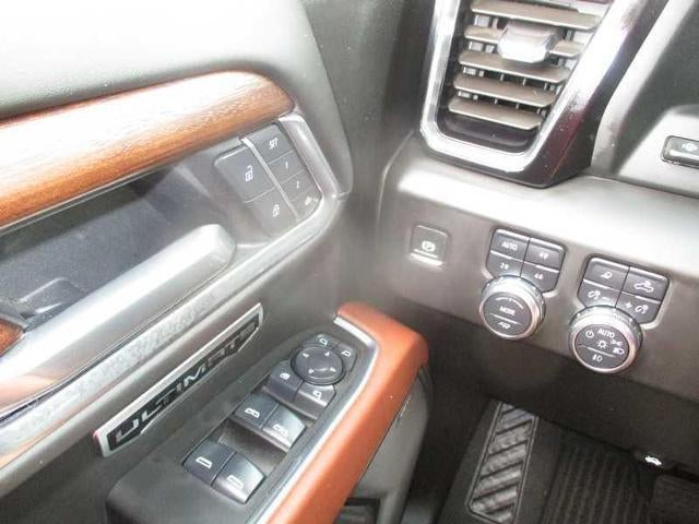 2025 GMC Sierra 1500 Denali Ultimate Crew Cab 4WD