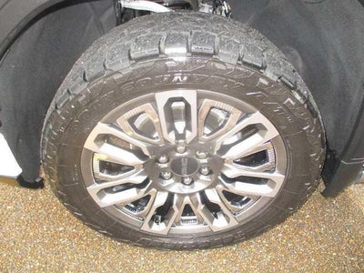 2025 GMC Sierra 1500 Denali Ultimate Crew Cab 4WD