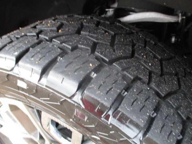 2025 GMC Sierra 1500 Denali Ultimate Crew Cab 4WD