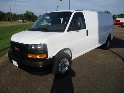 2026 GMC Savana Cargo Base