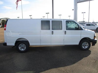 2026 GMC Savana Cargo Base