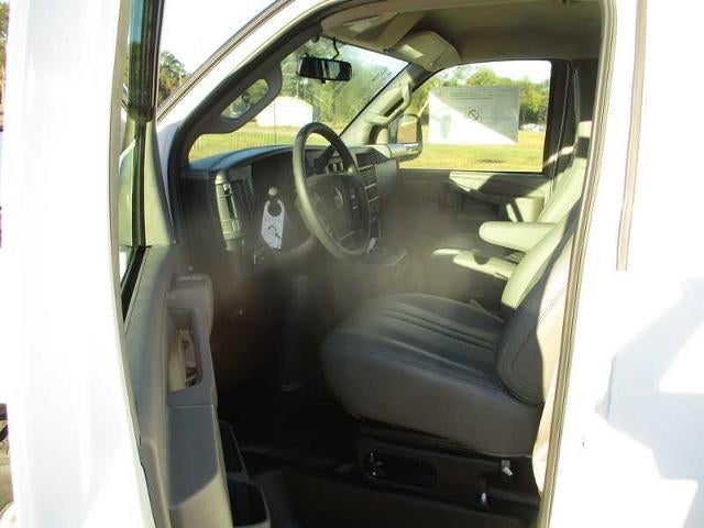 2025 GMC Savana Cargo 2500 Base