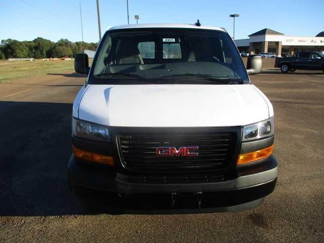 2025 GMC Savana Cargo 2500 Base