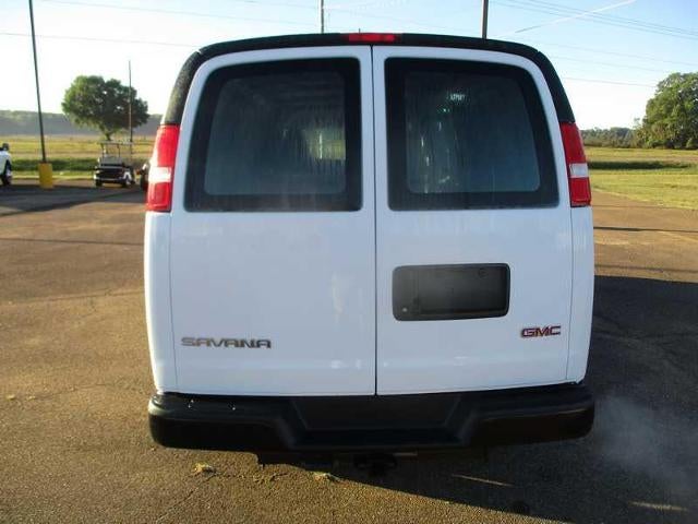 2025 GMC Savana Cargo 2500 Base