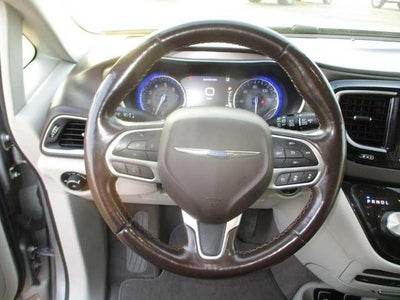 2019 Chrysler Pacifica Touring-L Plus