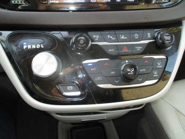 2019 Chrysler Pacifica Touring-L Plus