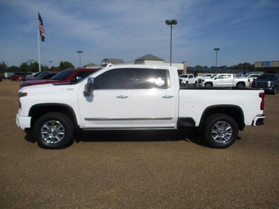 2024 Chevrolet Silverado 2500 HD High Country Crew Cab Short Box 4WD