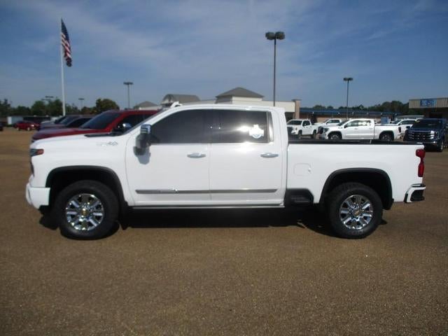 2024 Chevrolet Silverado 2500 HD High Country Crew Cab Short Box 4WD