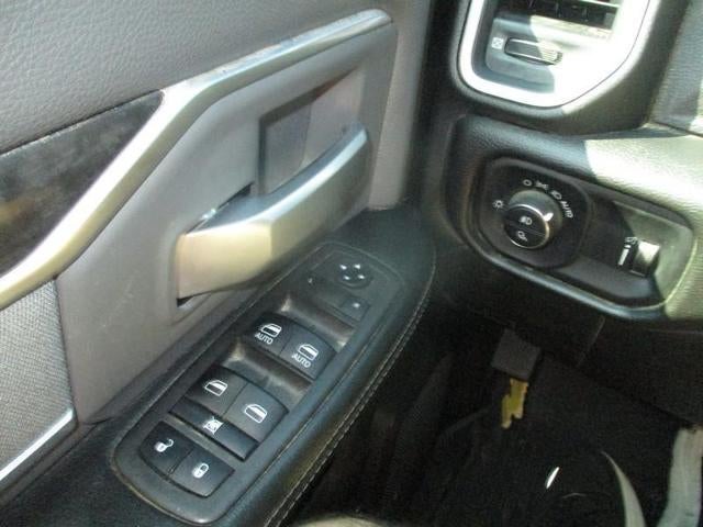 2022 RAM 2500 Tradesman Crew Cab SWB 4WD