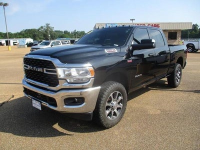 2022 RAM 2500 Tradesman Crew Cab SWB 4WD