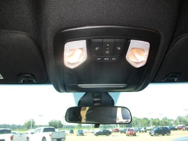 2022 RAM 2500 Tradesman Crew Cab SWB 4WD