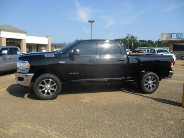 2022 RAM 2500 Tradesman Crew Cab SWB 4WD