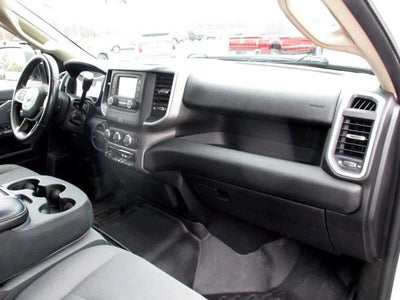 2020 RAM 2500 Big Horn 4x4 Crew Cab 6'4" Box