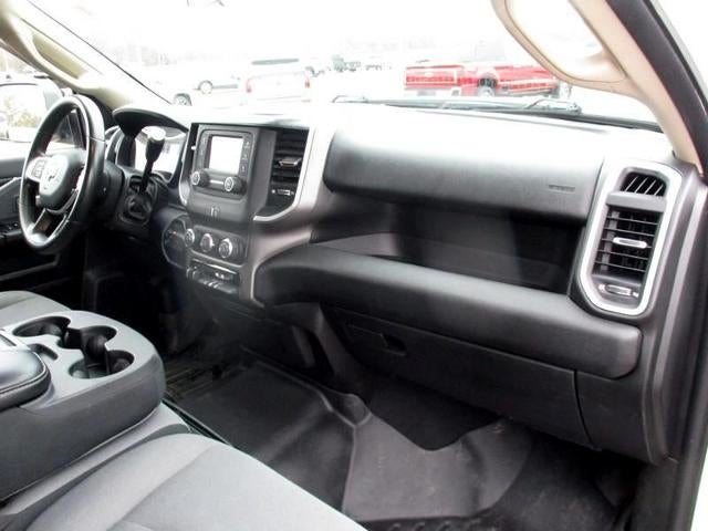 2020 RAM 2500 Big Horn 4x4 Crew Cab 6'4" Box