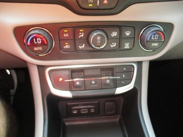 2024 GMC Terrain SLT AWD