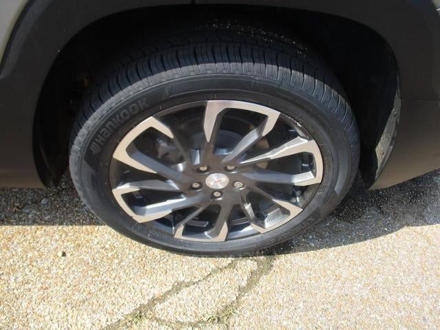 2024 GMC Terrain SLT AWD