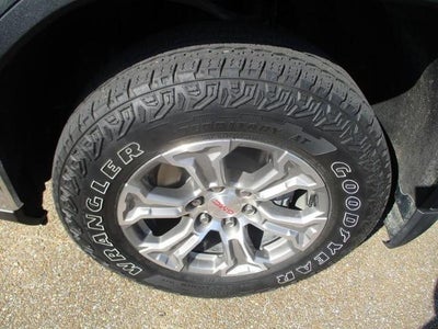 2024 GMC Sierra 1500 SLE Crew Cab 4WD