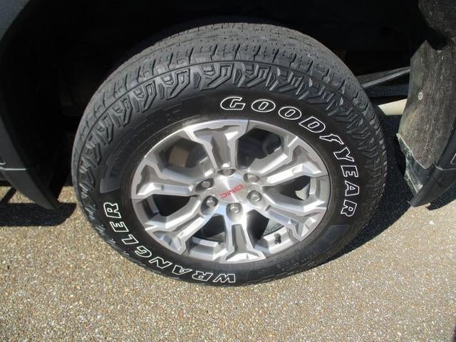 2024 GMC Sierra 1500 SLE Crew Cab 4WD