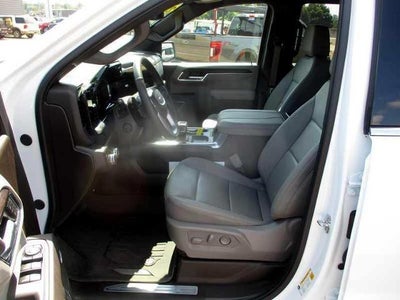 2025 GMC Sierra 1500 SLT Crew Cab 4WD