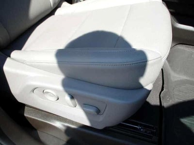 2025 GMC Sierra 1500 SLT Crew Cab 4WD