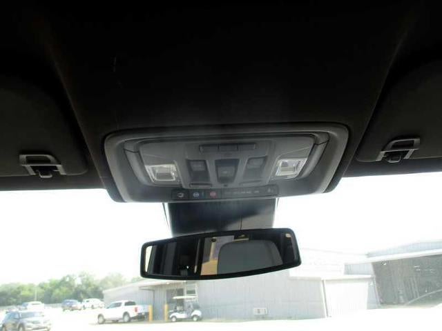 2025 GMC Sierra 1500 SLT Crew Cab 4WD