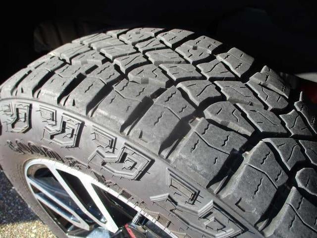 2025 GMC Sierra 1500 AT4 Crew Cab 4WD