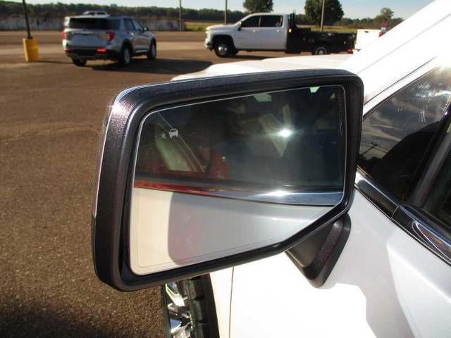 2023 GMC Sierra 1500 Denali Crew Cab Short Box 4WD