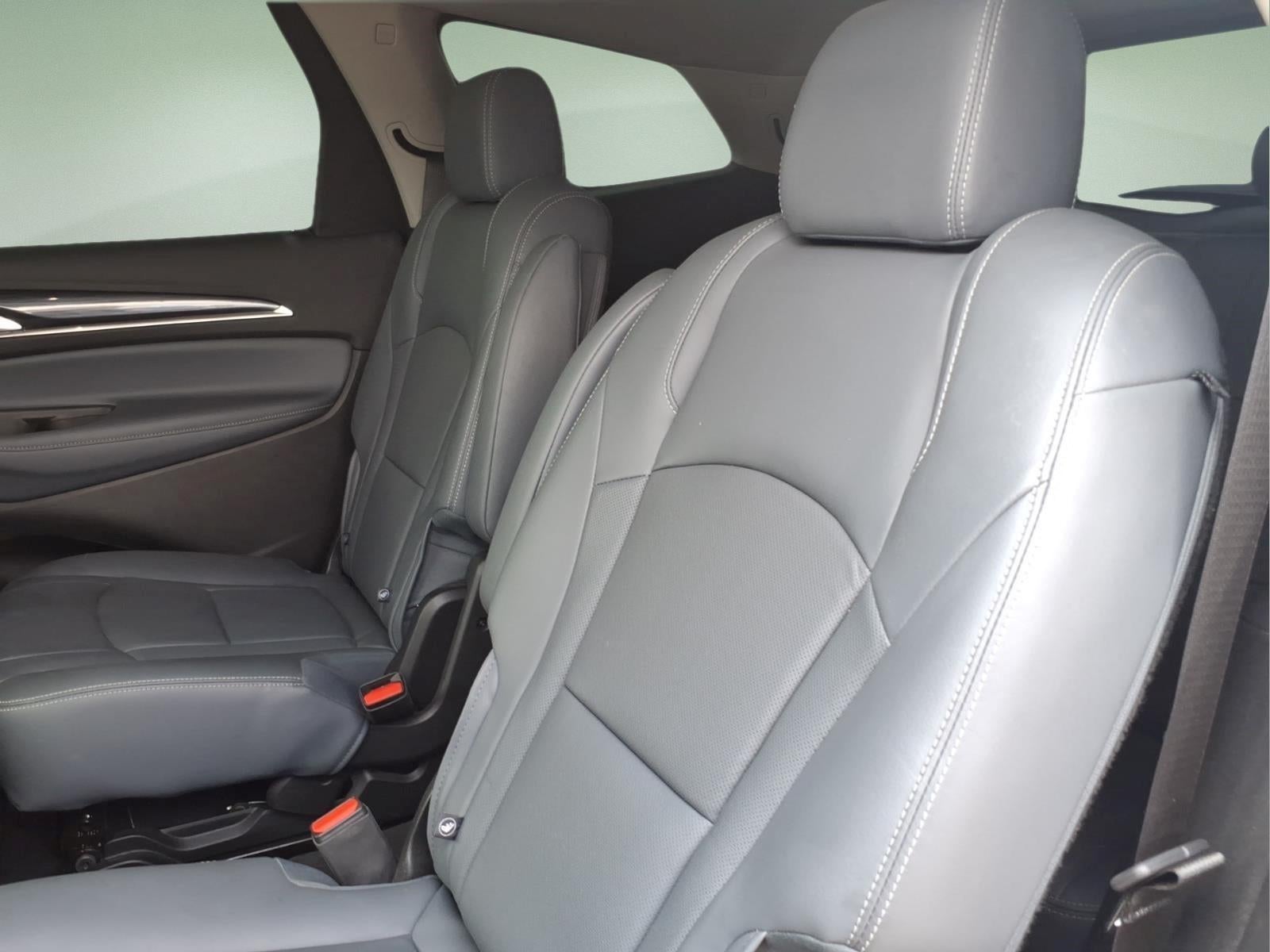 2021 Buick Enclave Essence FWD