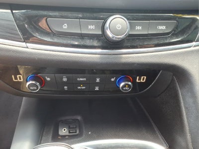 2021 Buick Enclave Essence FWD