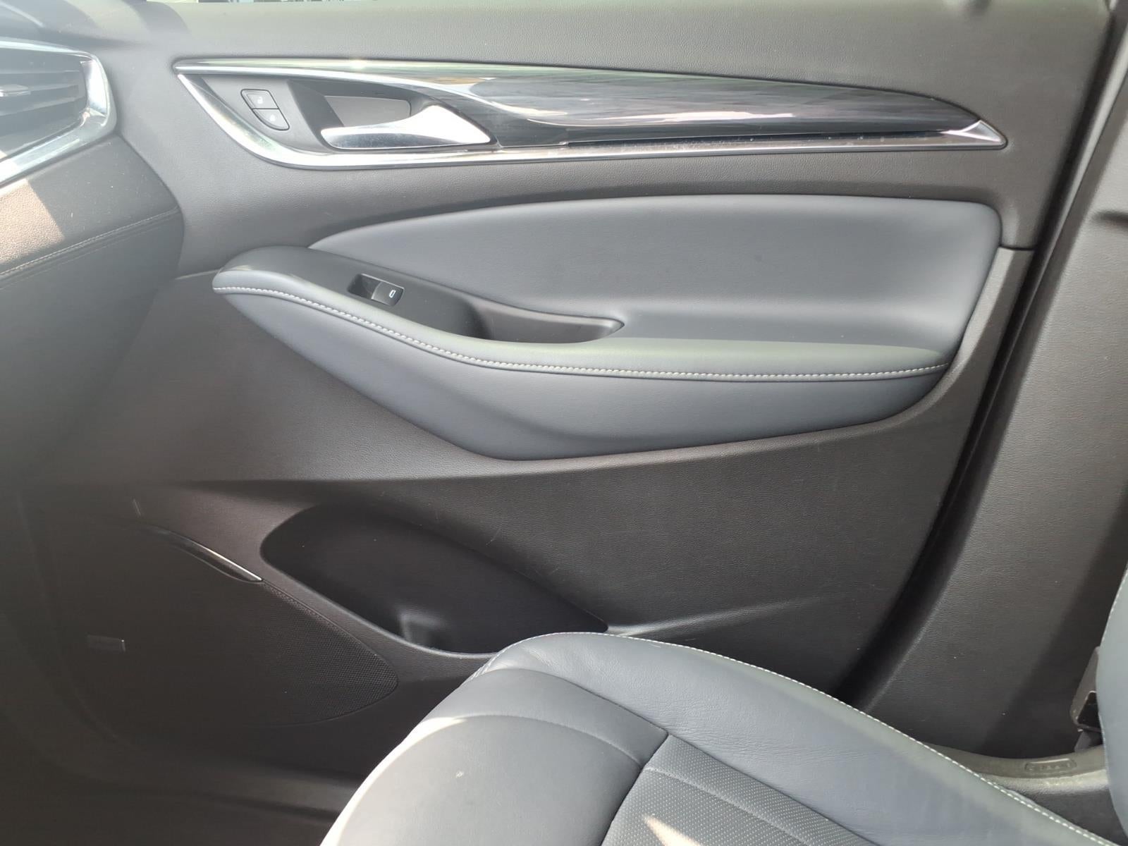 2021 Buick Enclave Essence FWD