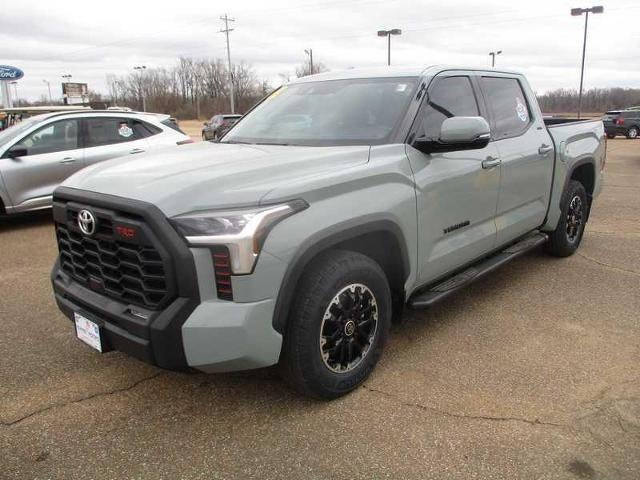2022 Toyota Tundra 2WD SR5 CrewMax 2WD