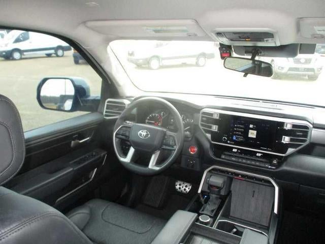 2022 Toyota Tundra 2WD SR5 CrewMax 2WD