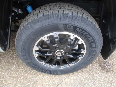 2022 Toyota Tundra 2WD SR5 CrewMax 2WD