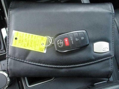 2022 Toyota Tundra 2WD SR5 CrewMax 2WD