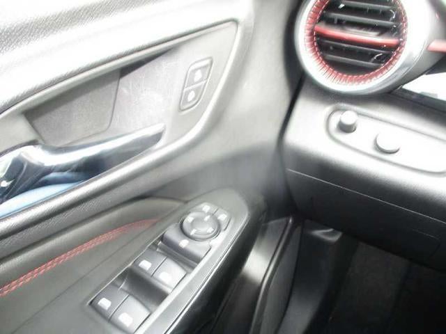 2025 Chevrolet Trax RS - Photo 17